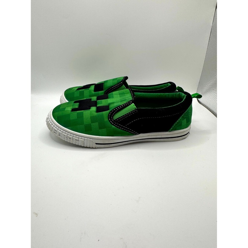 Minecraft Creeper Slip-On CBF5699AMT Boys 2 Sneaker Green Black Skateboard Shoes - Picture 2 of 10